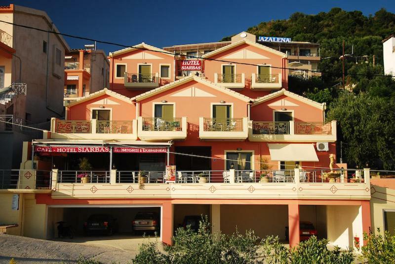 Siarbas Hotel Paralia Vrachou Bagian luar foto