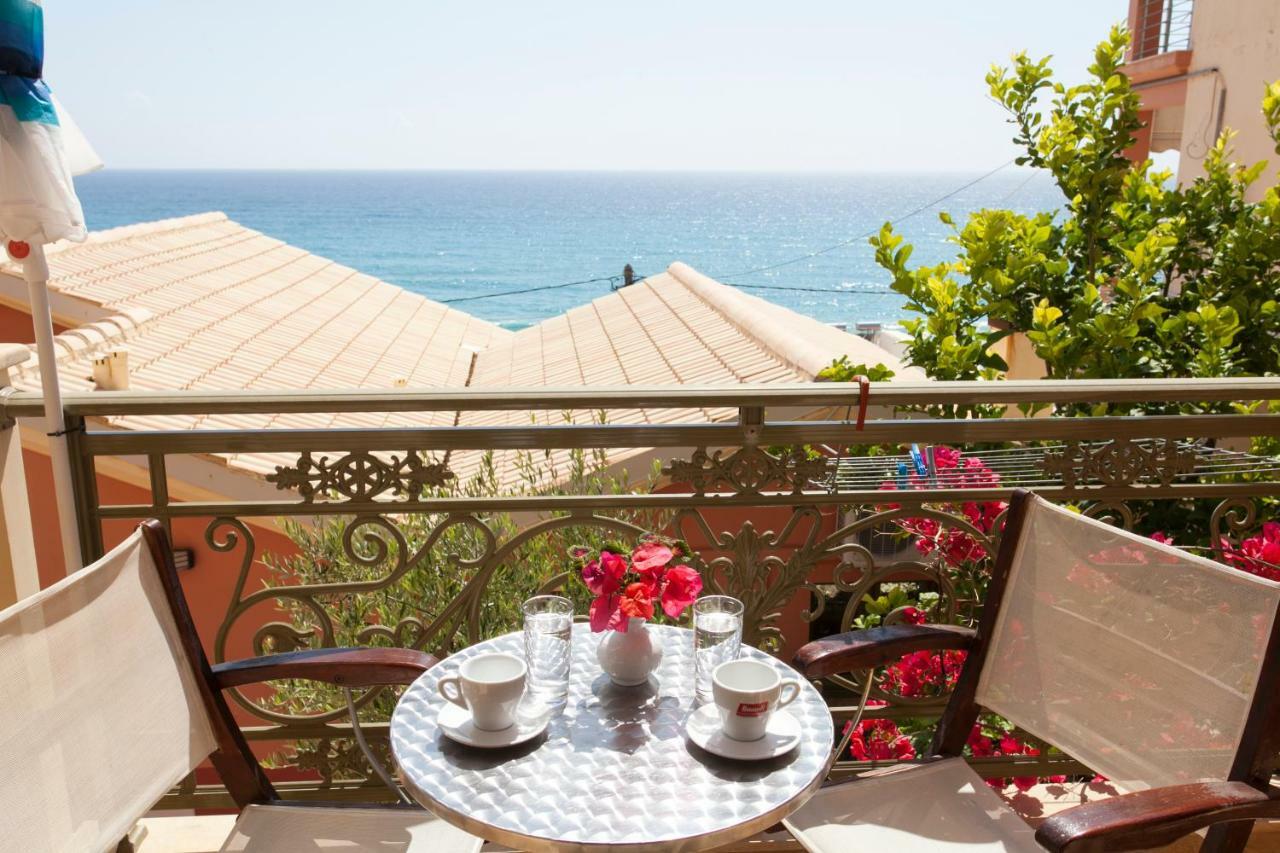 Siarbas Hotel Paralia Vrachou Bagian luar foto